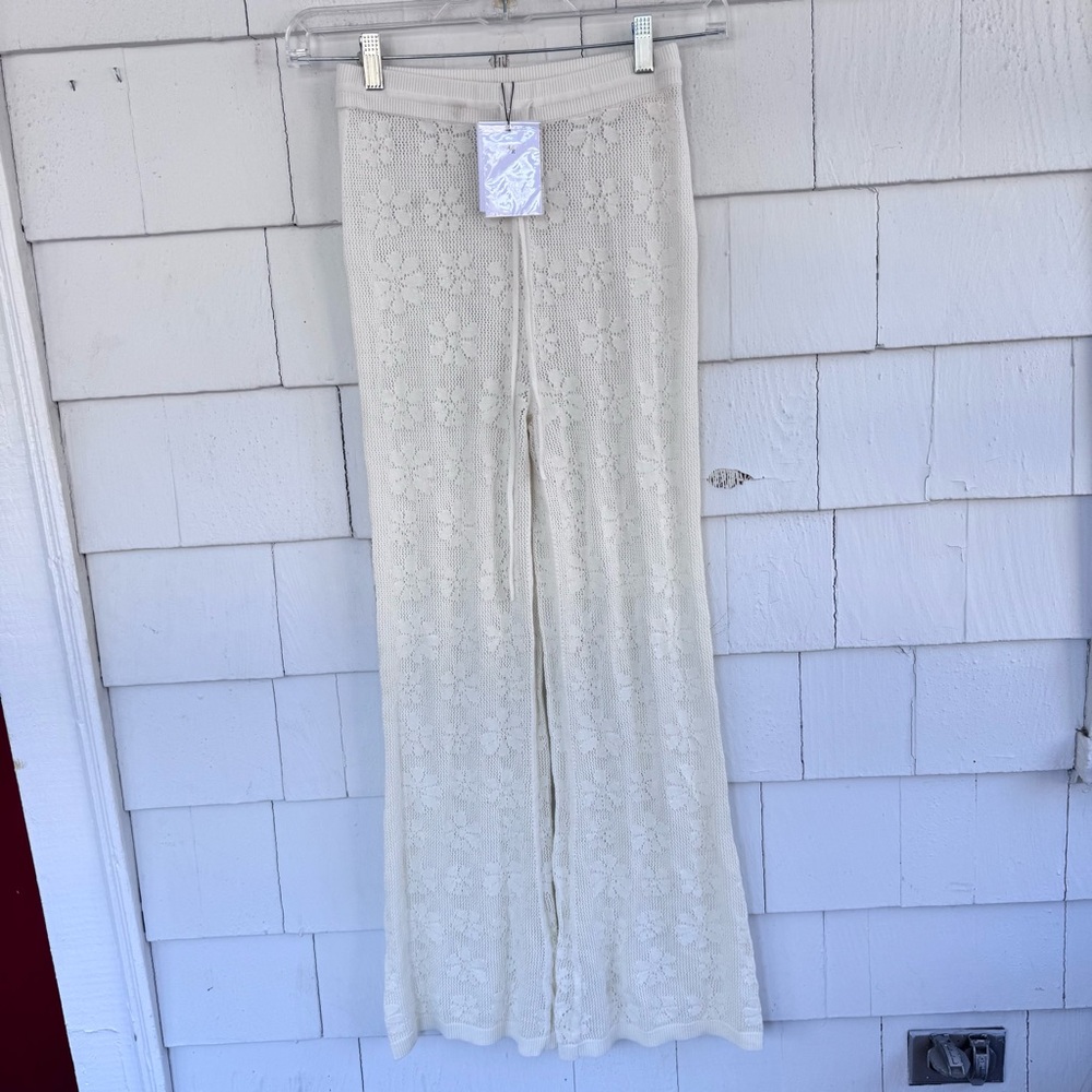 Asta Resort Delilah Crochet Pants in Salt size Small NWT NEW - Picture 3 of 8